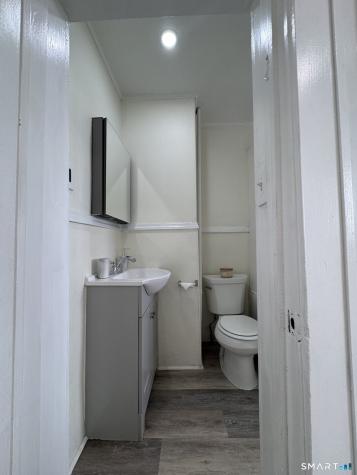 59 Pleasant Street Danbury CT 06810