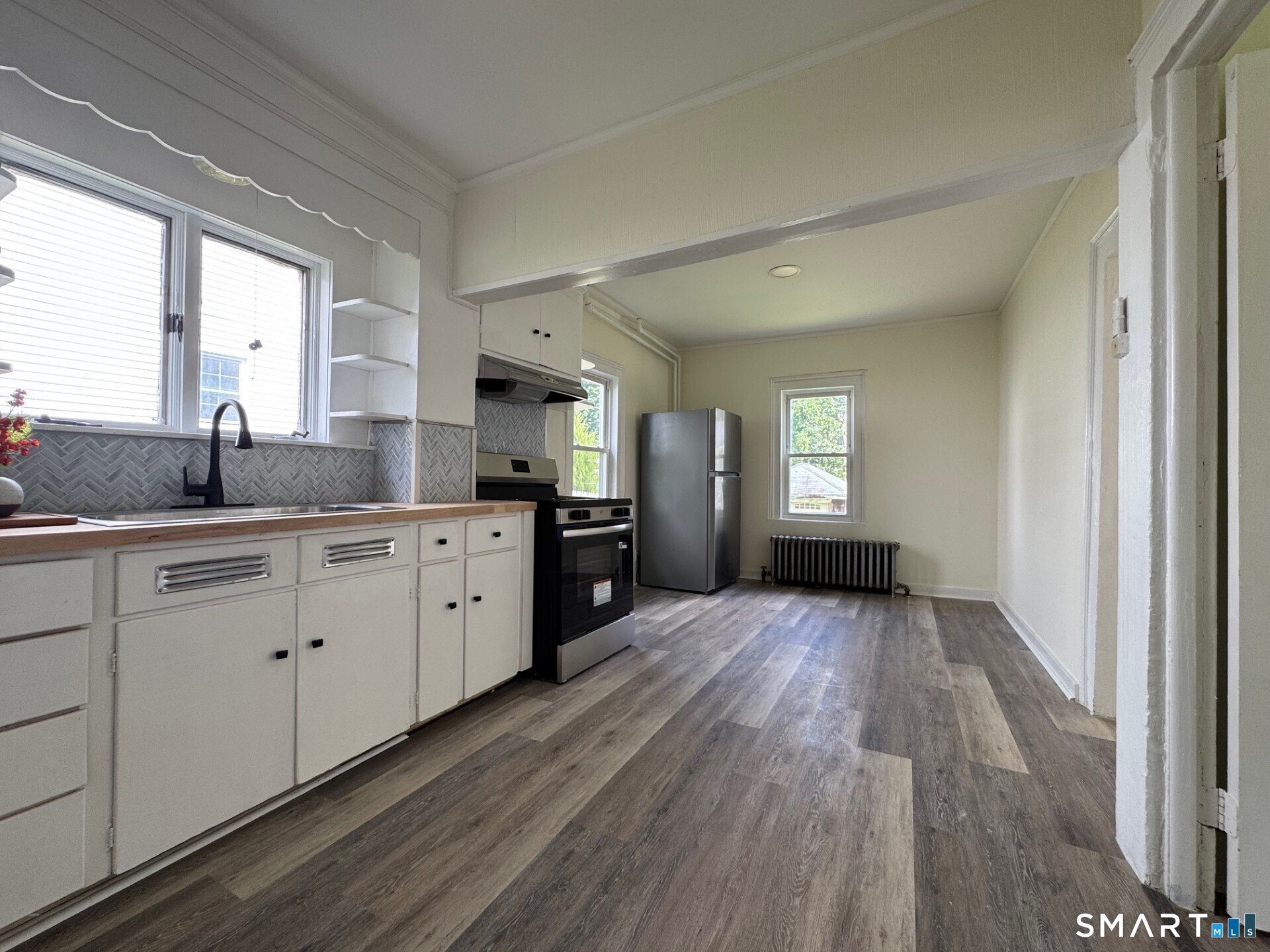 59 Pleasant Street Danbury CT 06810