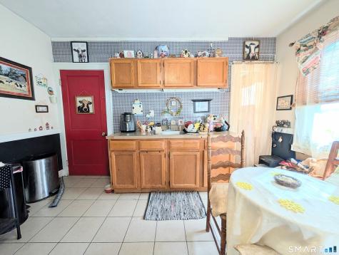 106 Edin Avenue Waterbury CT 06706