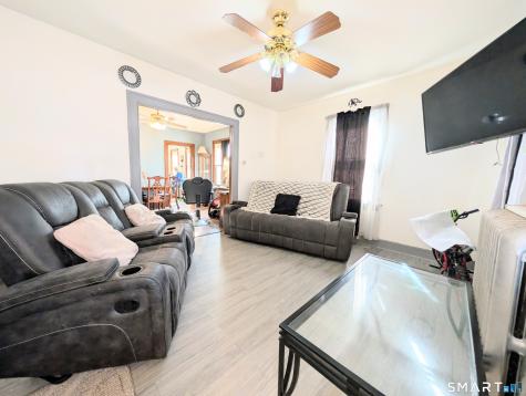 106 Edin Avenue Waterbury CT 06706