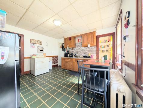 106 Edin Avenue Waterbury CT 06706