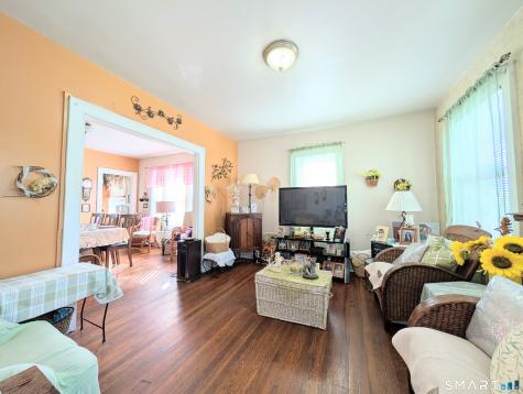 106 Edin Avenue Waterbury CT 06706