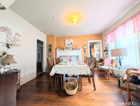 106 Edin Avenue Waterbury CT 06706