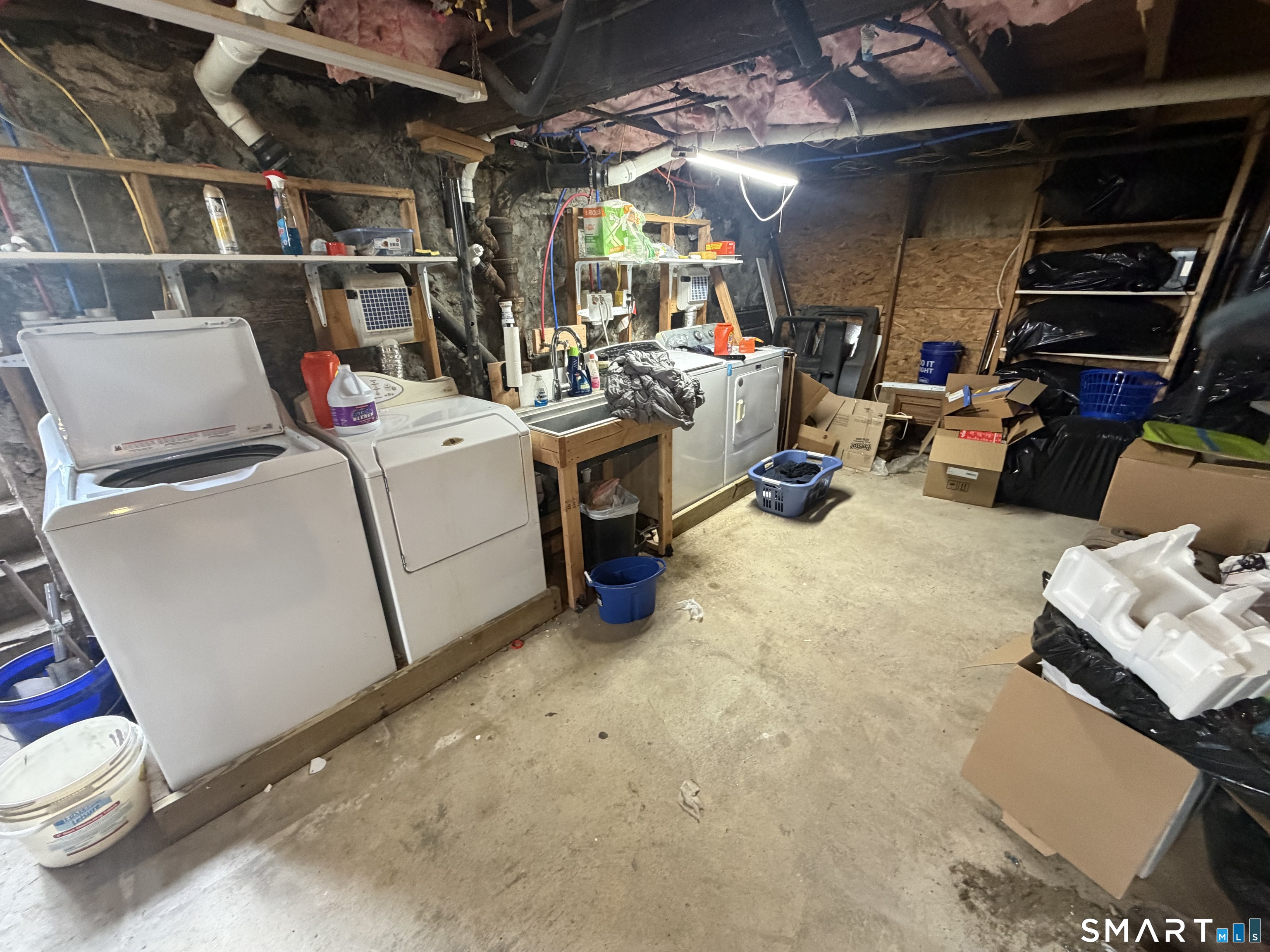 13 Mcdermott Street Danbury CT 06810