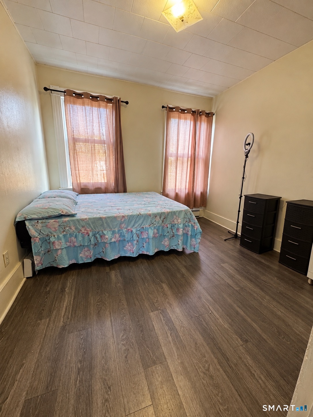 61-63 Elliott Street Hartford CT 06114