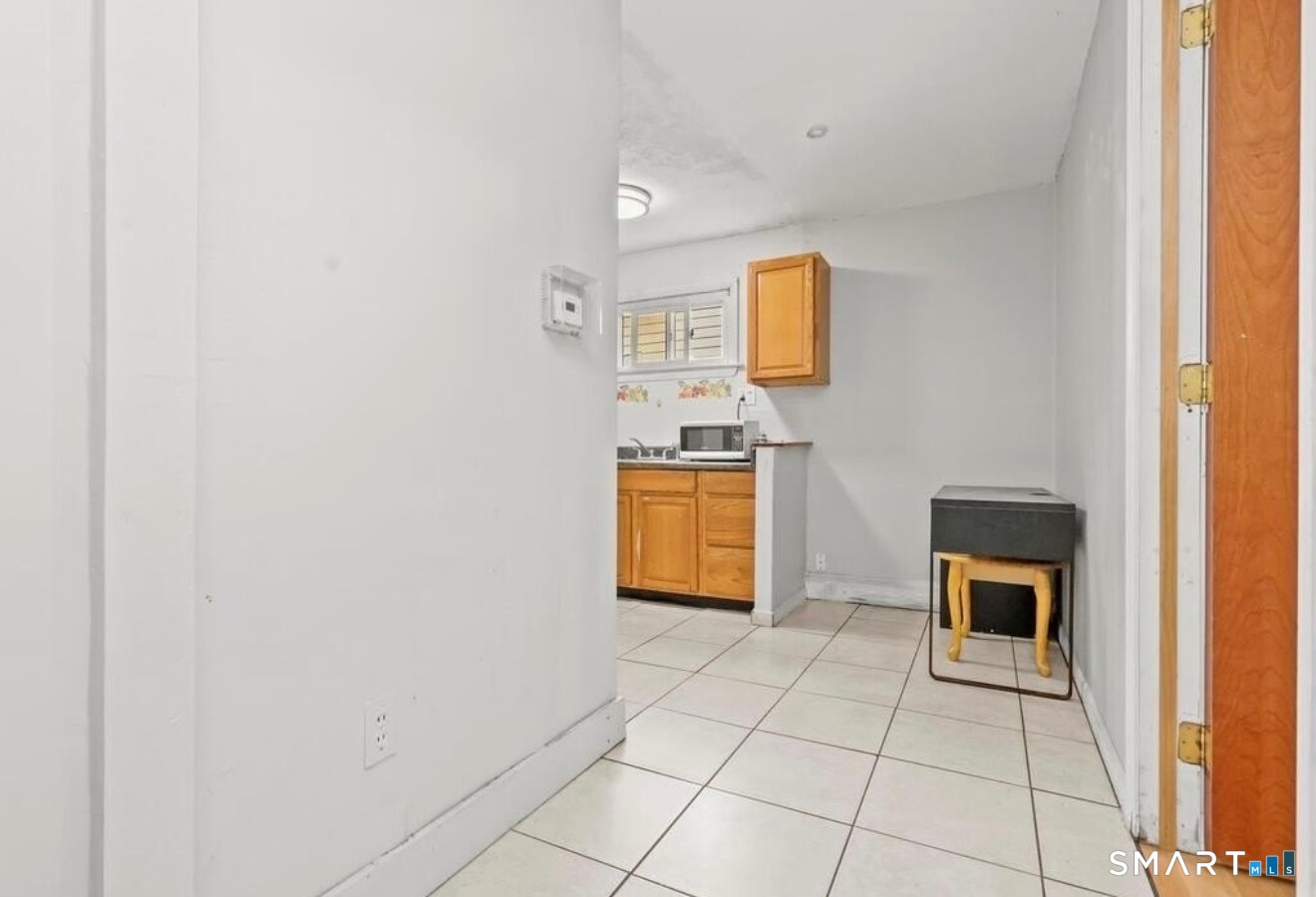 36 Baggott Street West Haven CT 06516