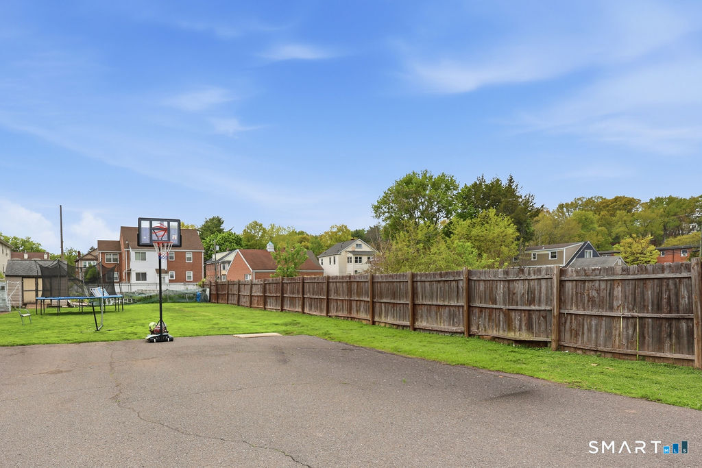 286 Tremont Street New Britain CT 06051
