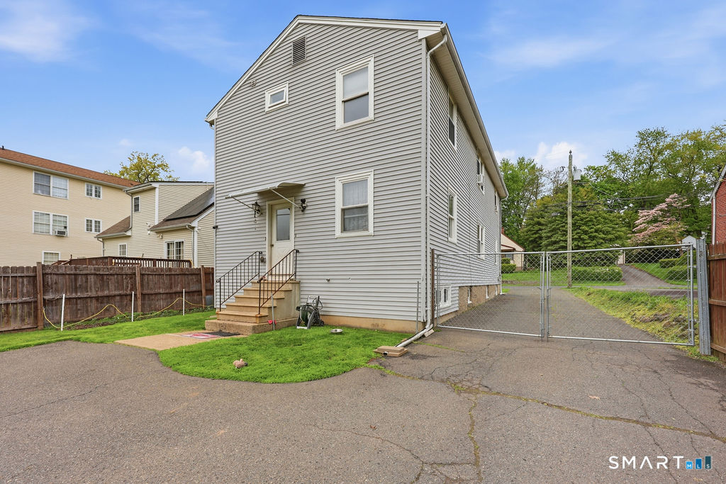 286 Tremont Street New Britain CT 06051
