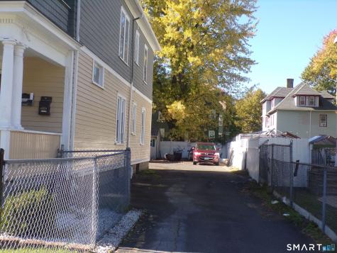 33-35 Magnolia Street Hartford CT 06112