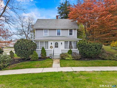 46 Main Street Essex CT 06409