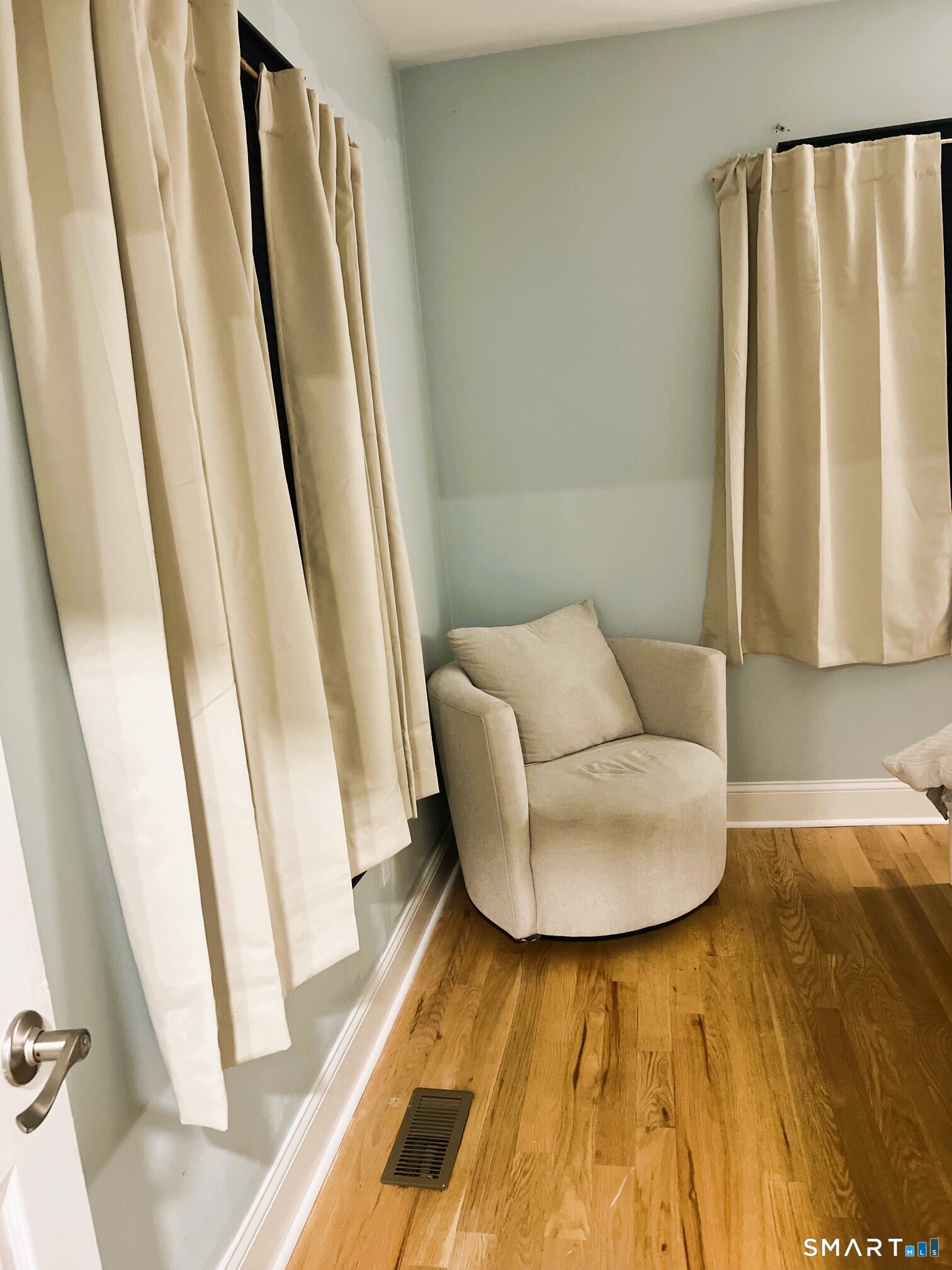 4 Bates Place Danbury CT 06810