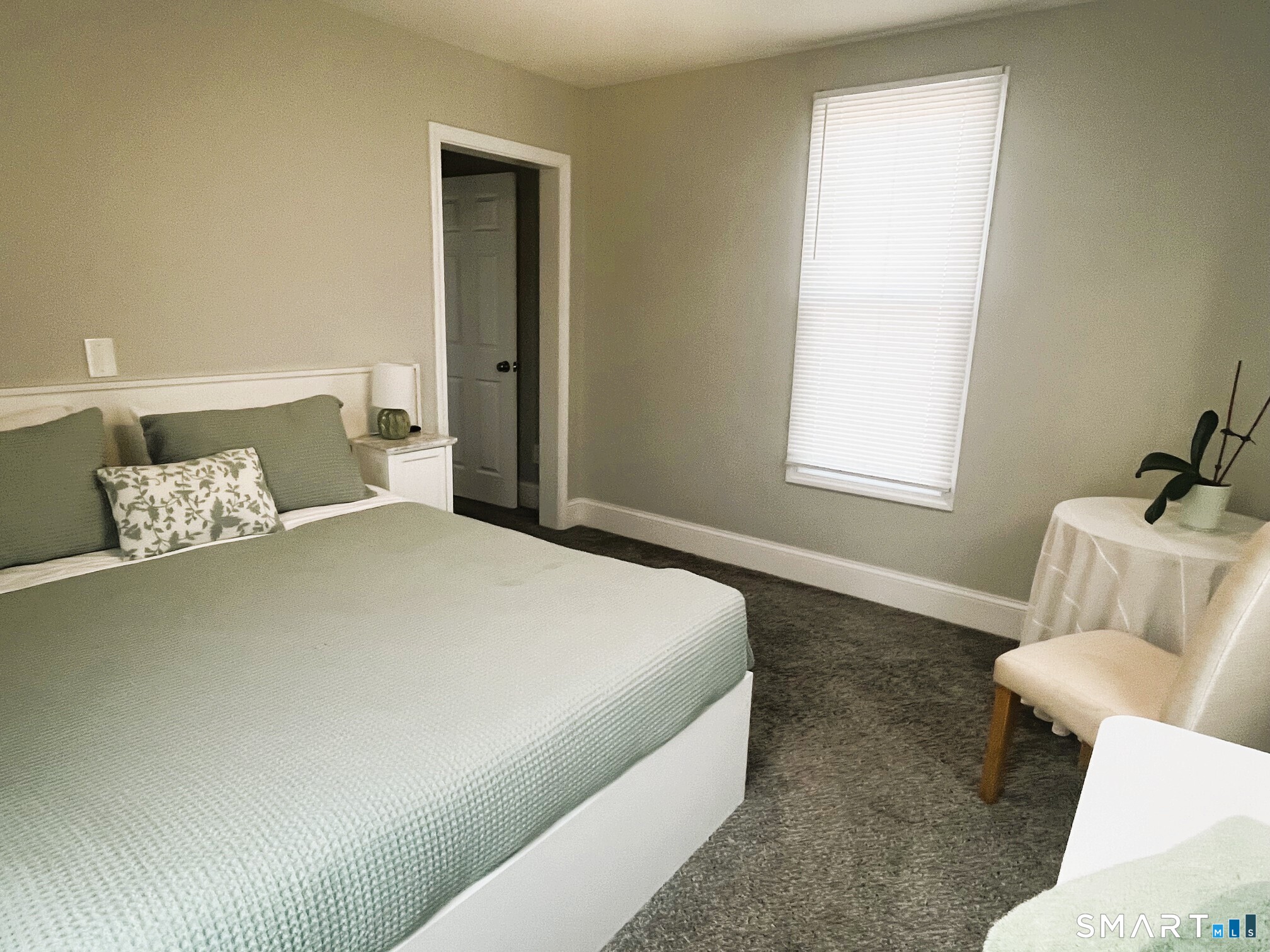 4 Bates Place Danbury CT 06810