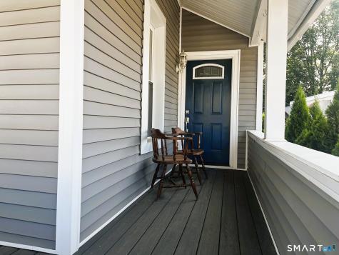 4 Bates Place Danbury CT 06810
