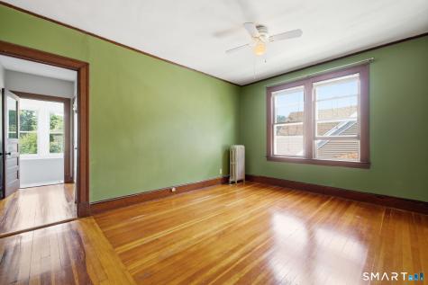 112-114 Maple Street Manchester CT 06040