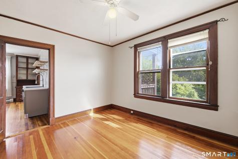 112-114 Maple Street Manchester CT 06040