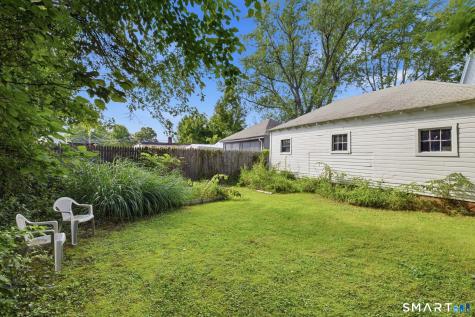 112-114 Maple Street Manchester CT 06040