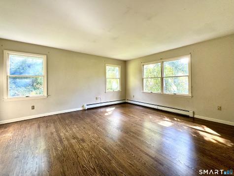 15 Ilion Road New Fairfield CT 06812