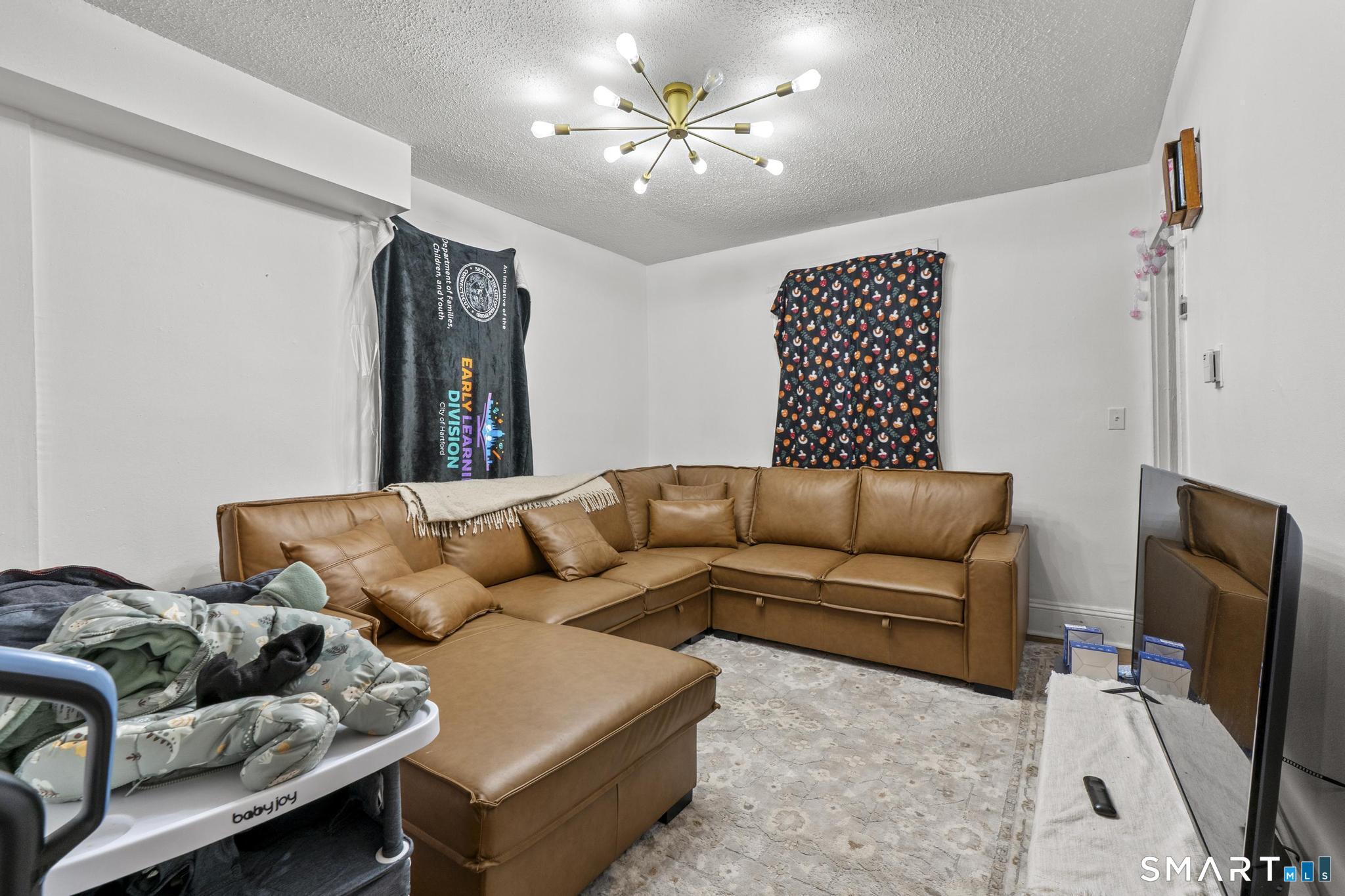 43-45 Pine Street East Hartford CT 06108