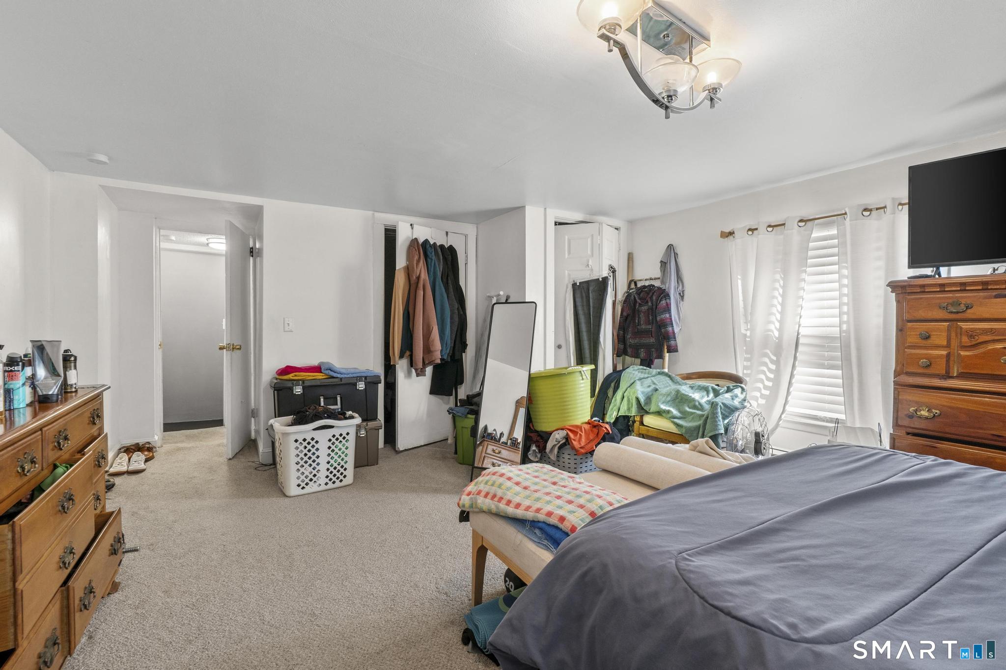 43-45 Pine Street East Hartford CT 06108