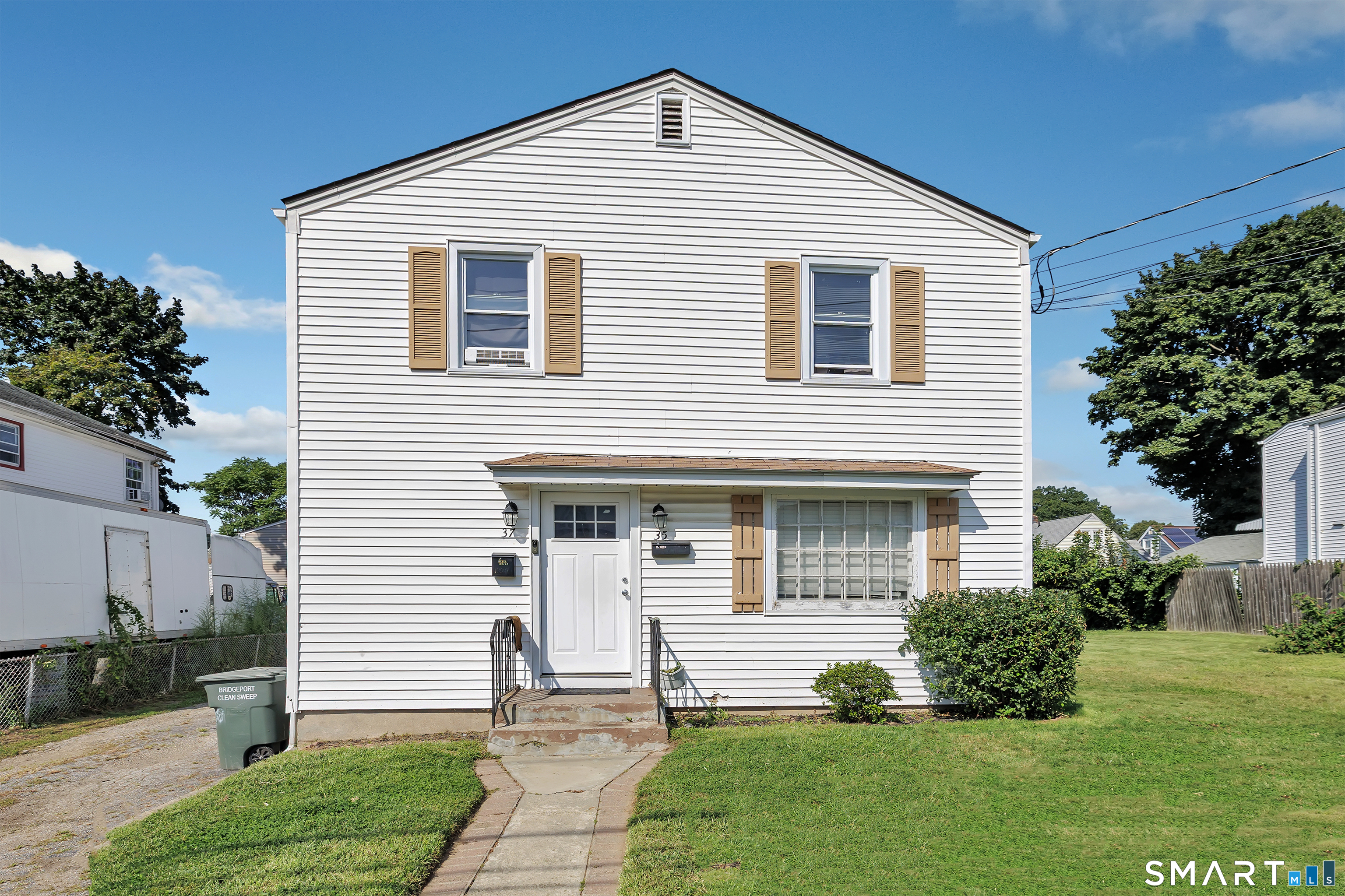 35-37 Omega Avenue Bridgeport CT 06606