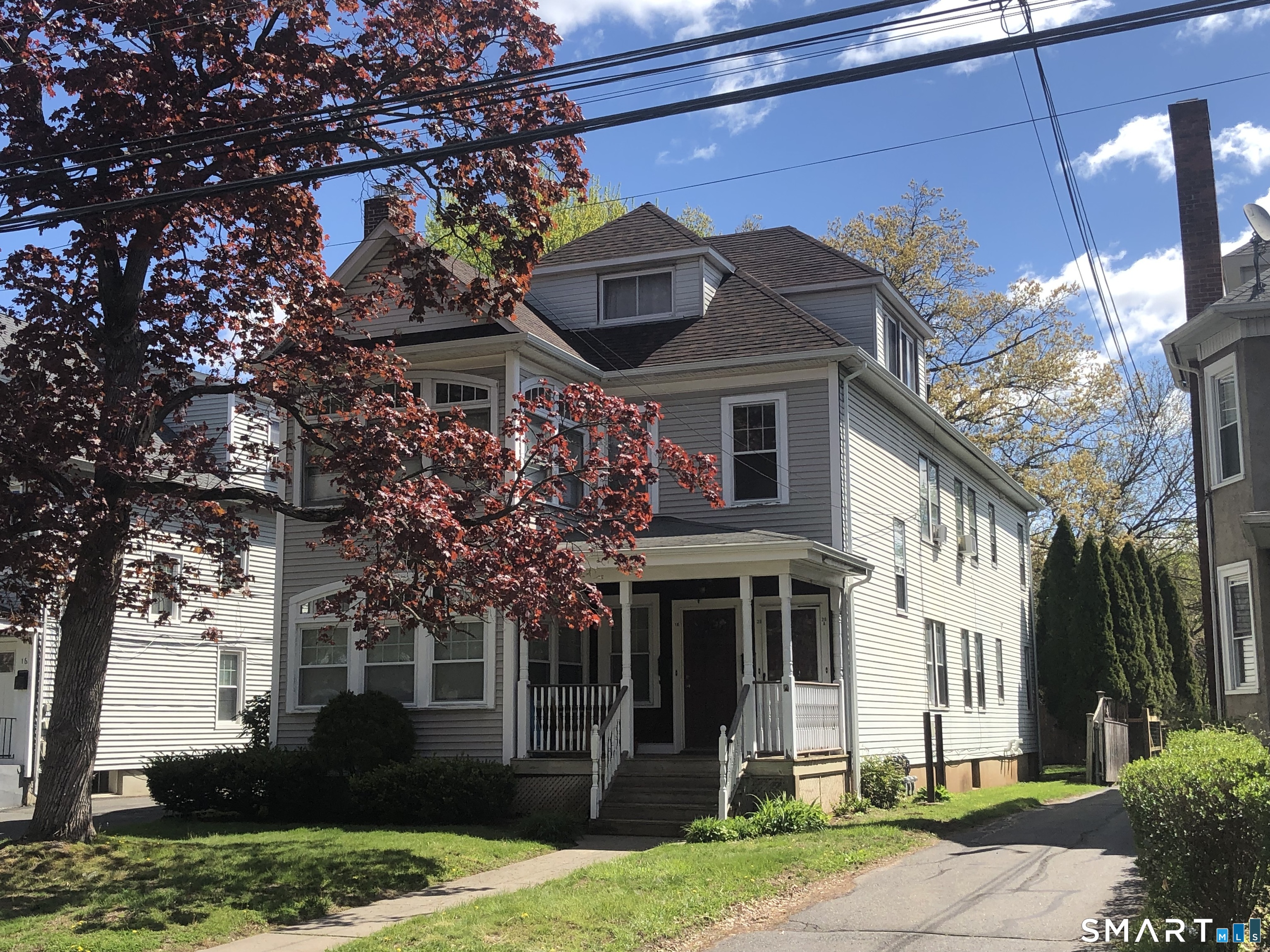 18 Maplewood Avenue West Hartford CT 06119