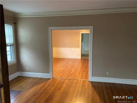 18 Maplewood Avenue West Hartford CT 06119