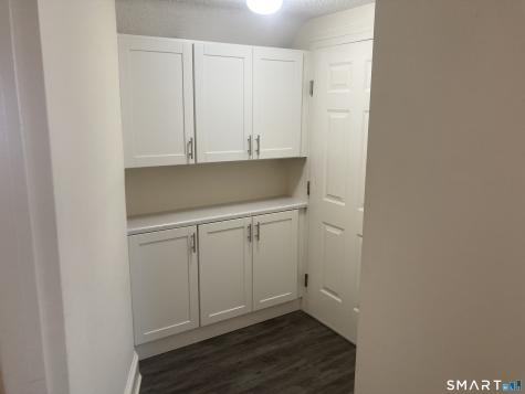 18 Maplewood Avenue West Hartford CT 06119