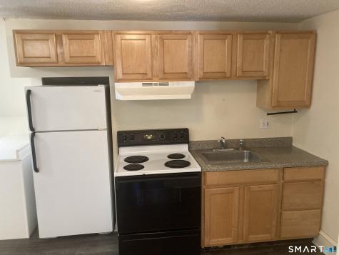 18 Maplewood Avenue West Hartford CT 06119