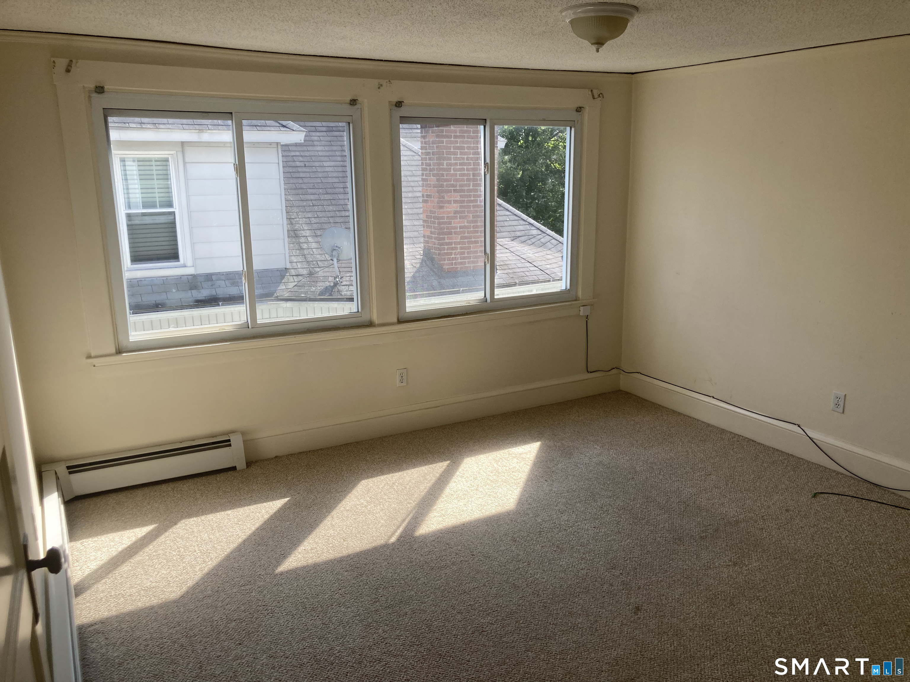 18 Maplewood Avenue West Hartford CT 06119