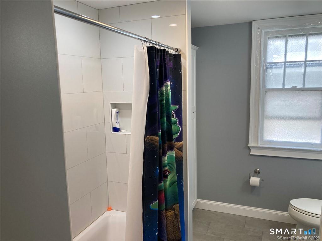 18 Maplewood Avenue West Hartford CT 06119