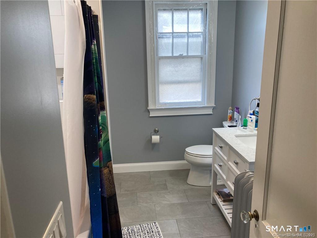 18 Maplewood Avenue West Hartford CT 06119