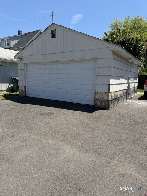 Hamden CT 06514