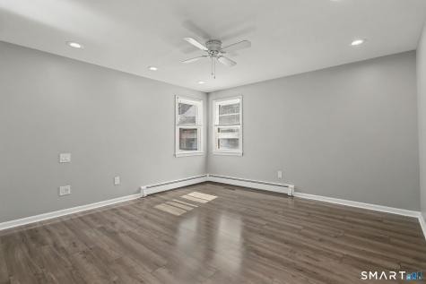 244 Bennett Street Bridgeport CT 06605