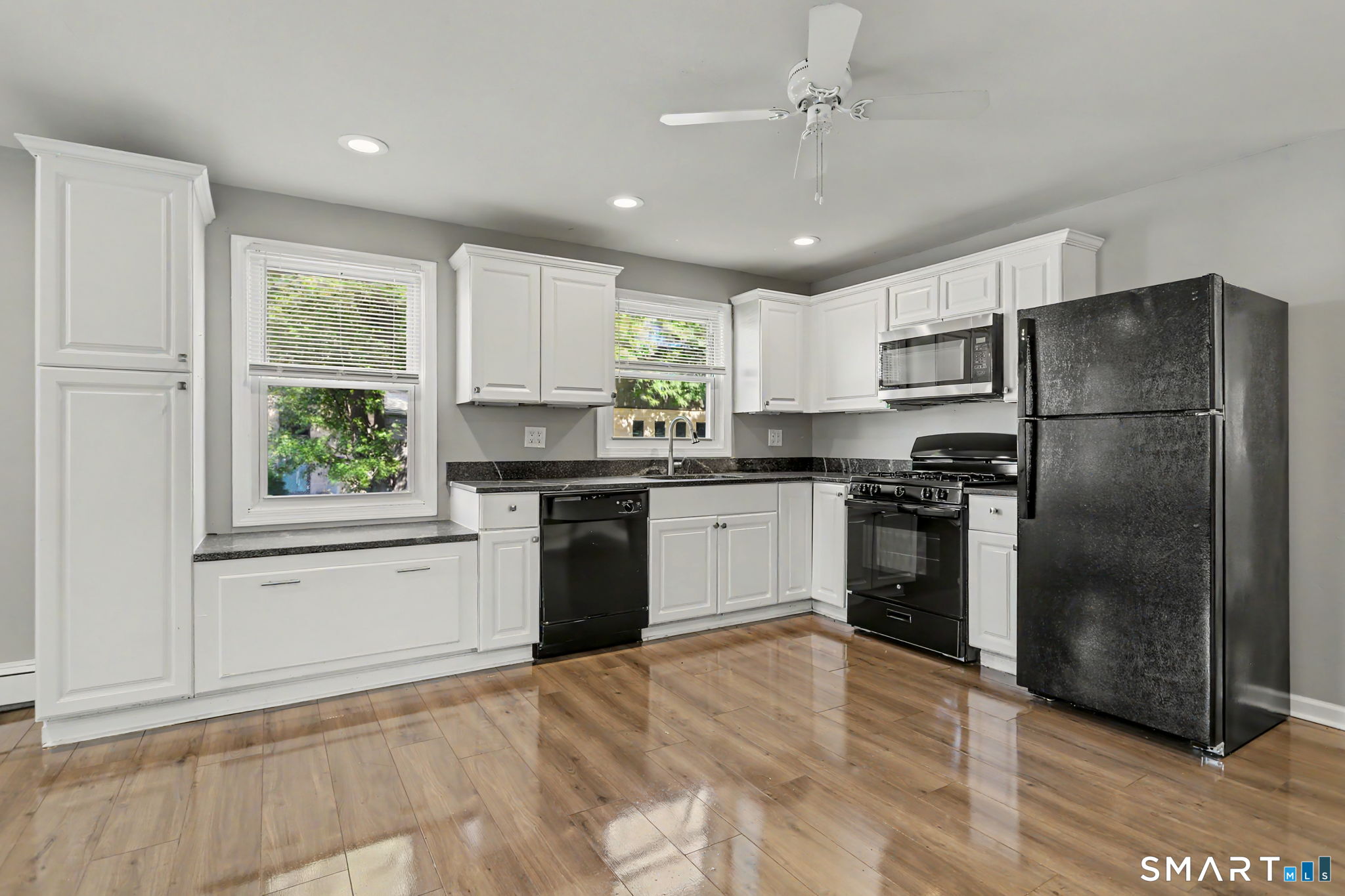244 Bennett Street Bridgeport CT 06605