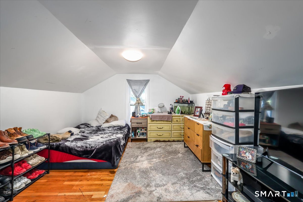 28 Mountainville Road Danbury CT 06810