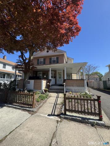 15 Montgomery Street Danbury CT 06810