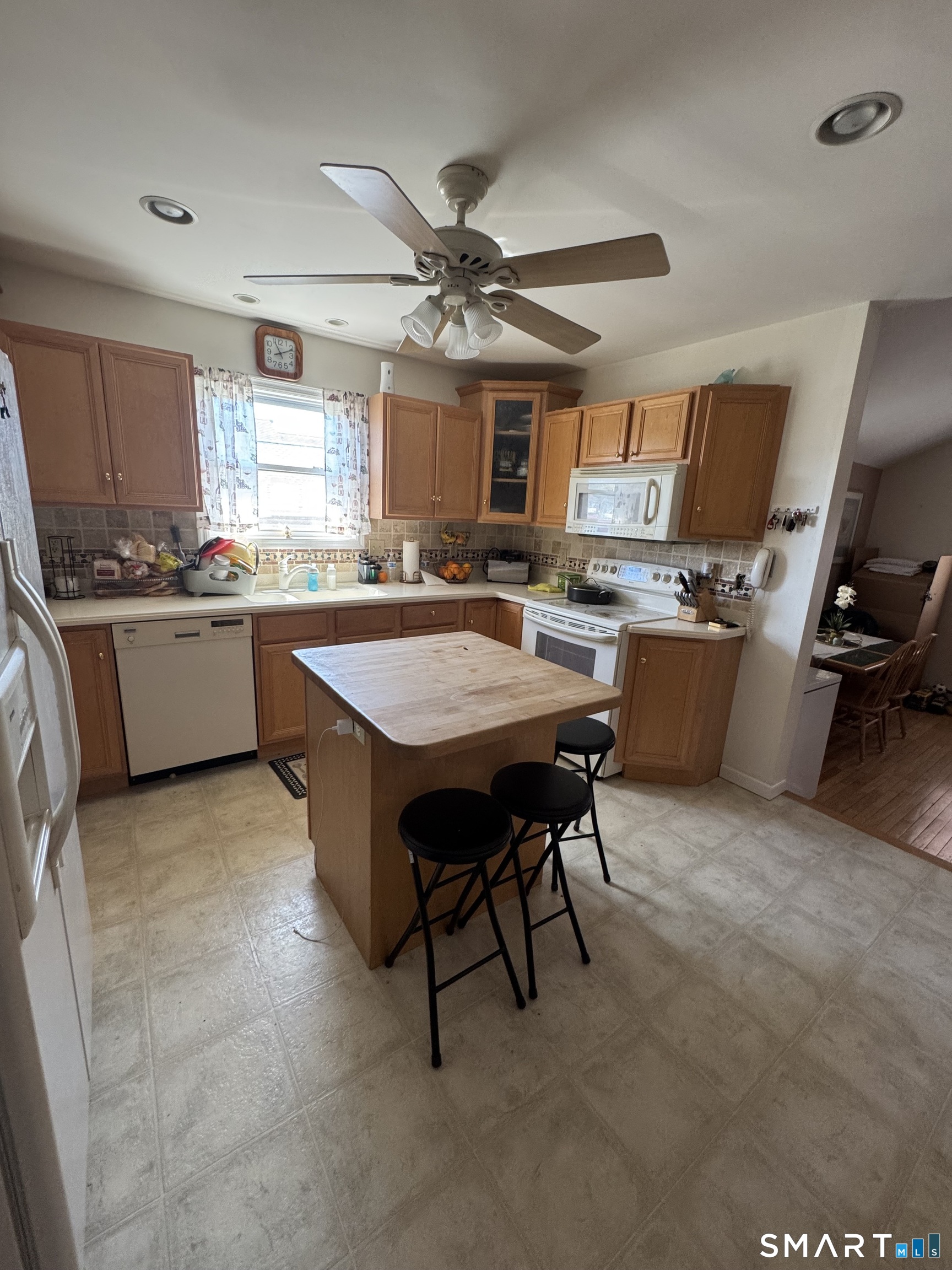 15 Montgomery Street Danbury CT 06810