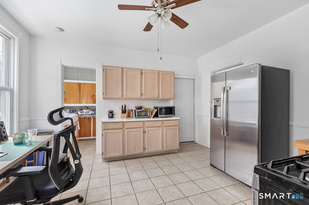 16 Edwards Street New Haven CT 06511