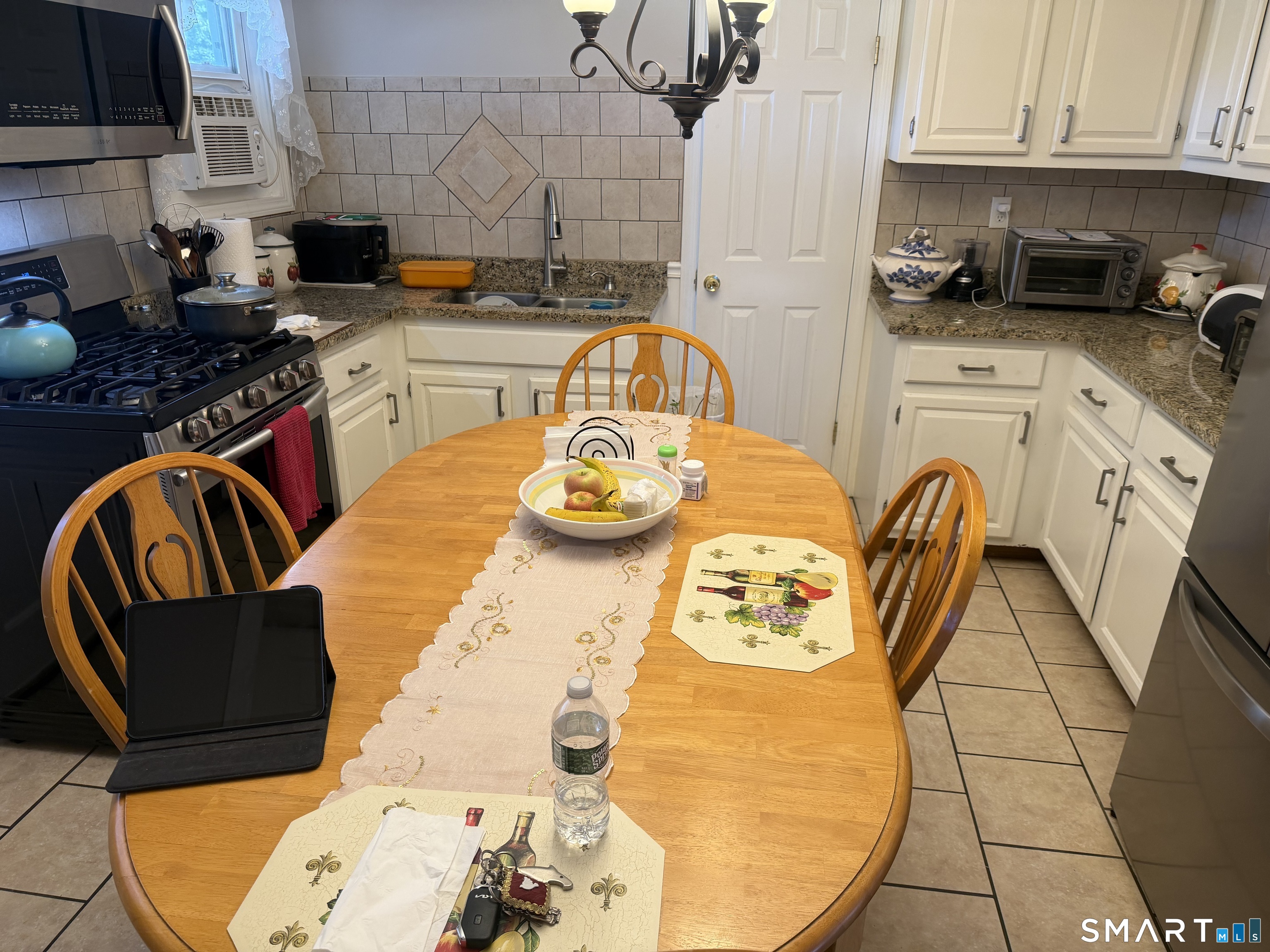 19 Mallory Street Danbury CT 06810