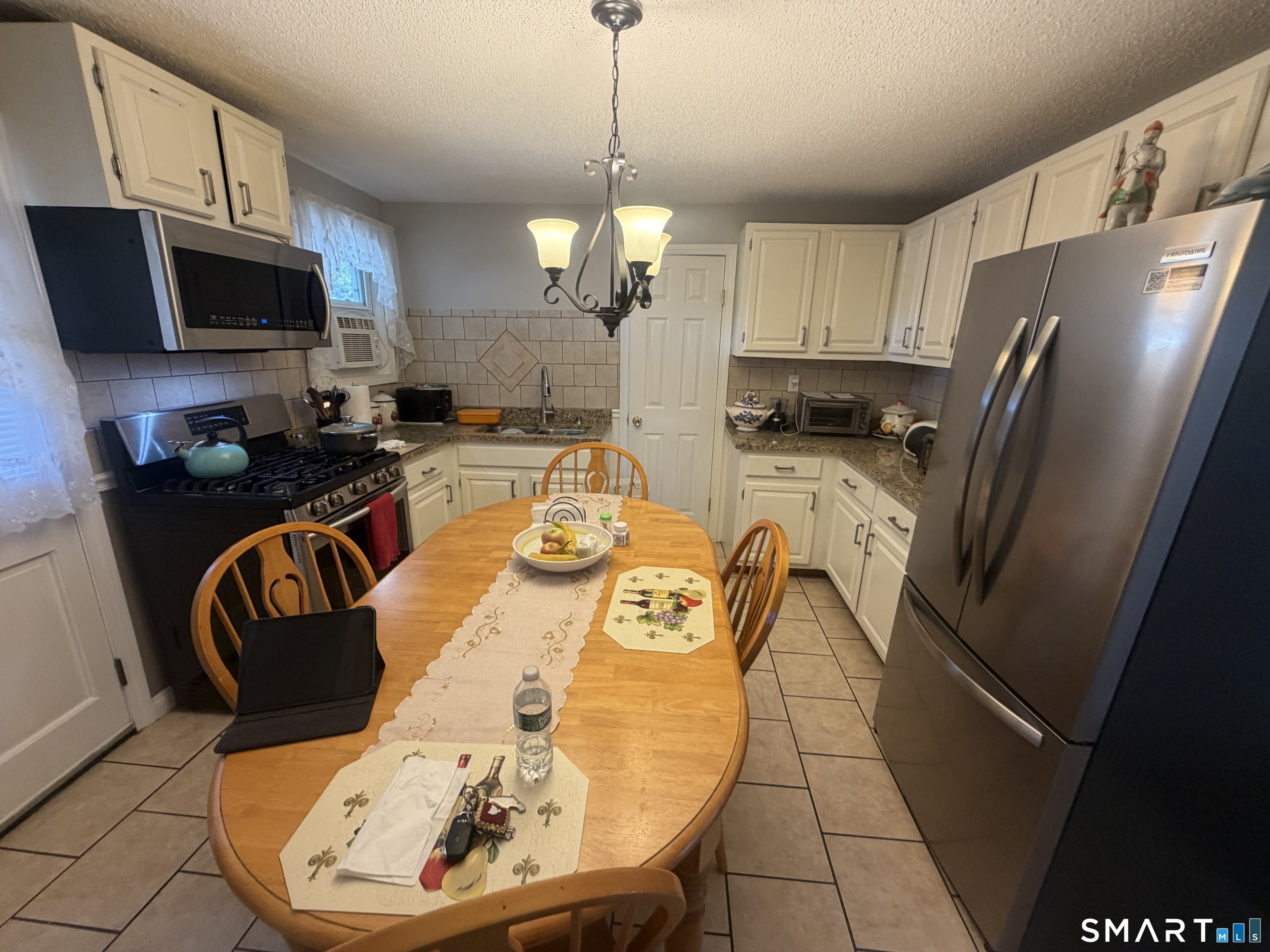 19 Mallory Street Danbury CT 06810