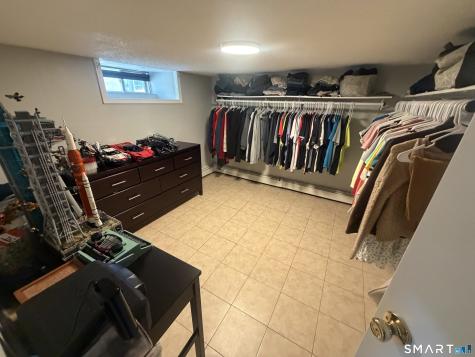 19 Mallory Street Danbury CT 06810