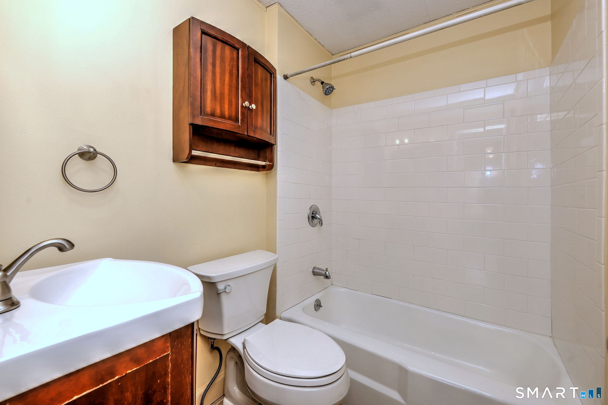 88 East Brown Street West Haven CT 06516