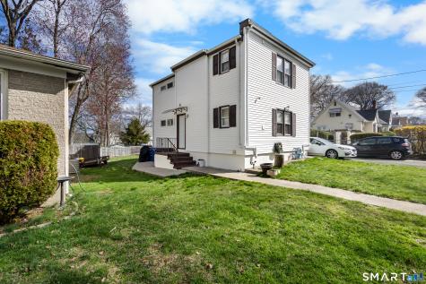 61 Hillside Street West Haven CT 06516