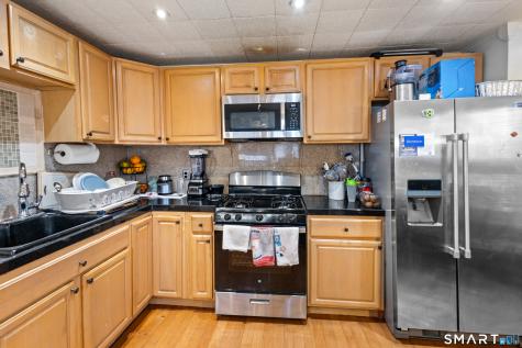 61 Hillside Street West Haven CT 06516