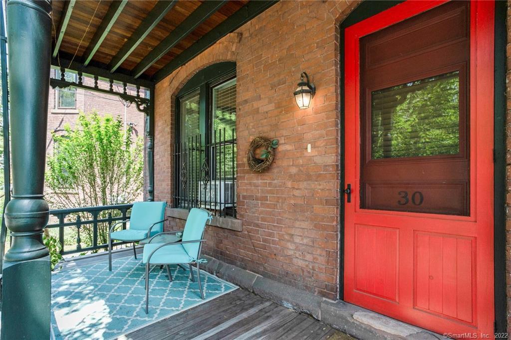 30 Ashley Street Hartford CT 06105