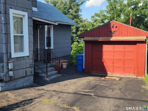 275 Congress Avenue Waterbury CT 06708