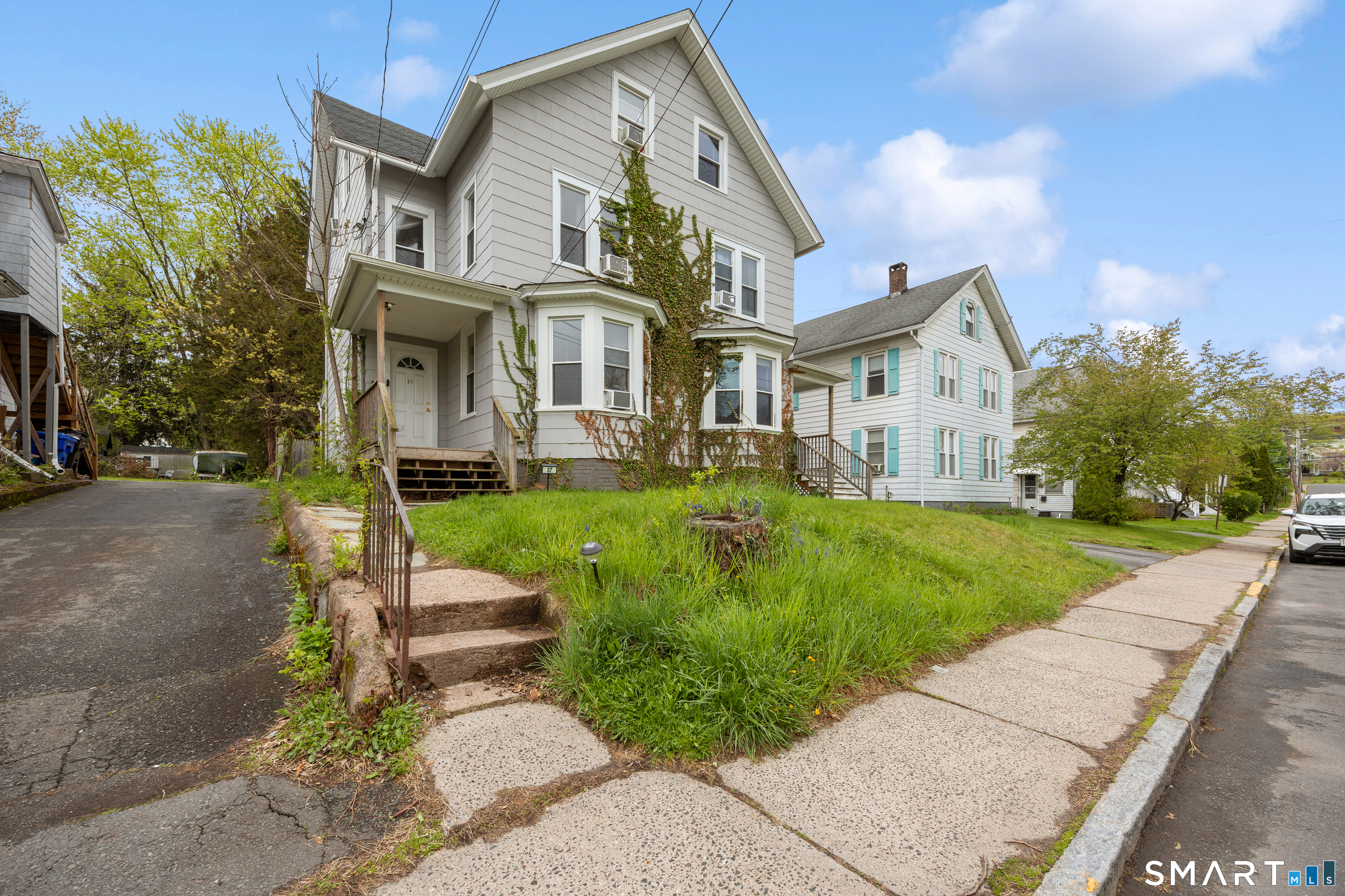 37-39 Loveland Street Middletown CT 06457