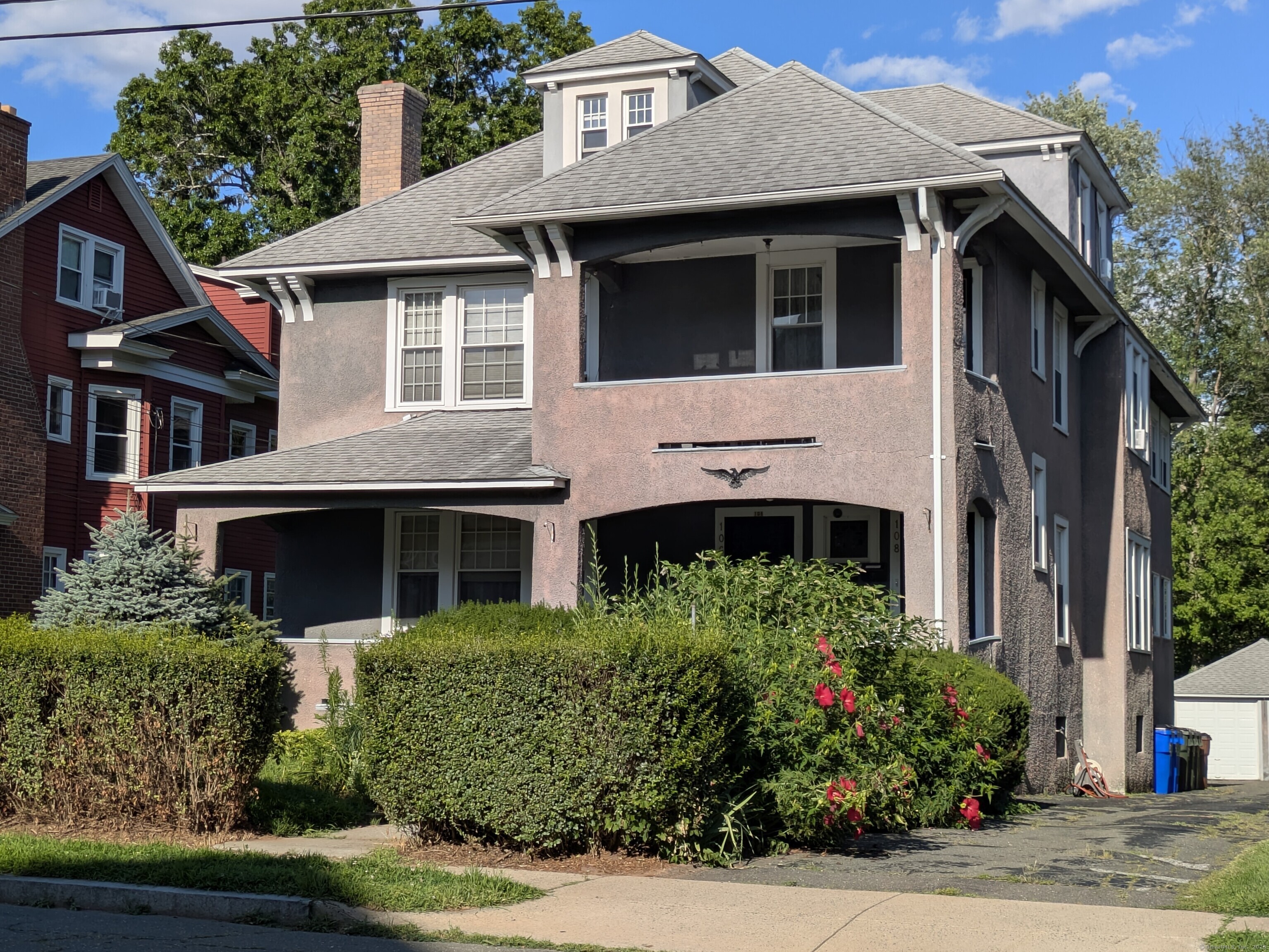 106 Maplewood Avenue West Hartford CT 06119