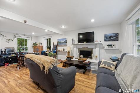 242 Main Street Durham CT 06422
