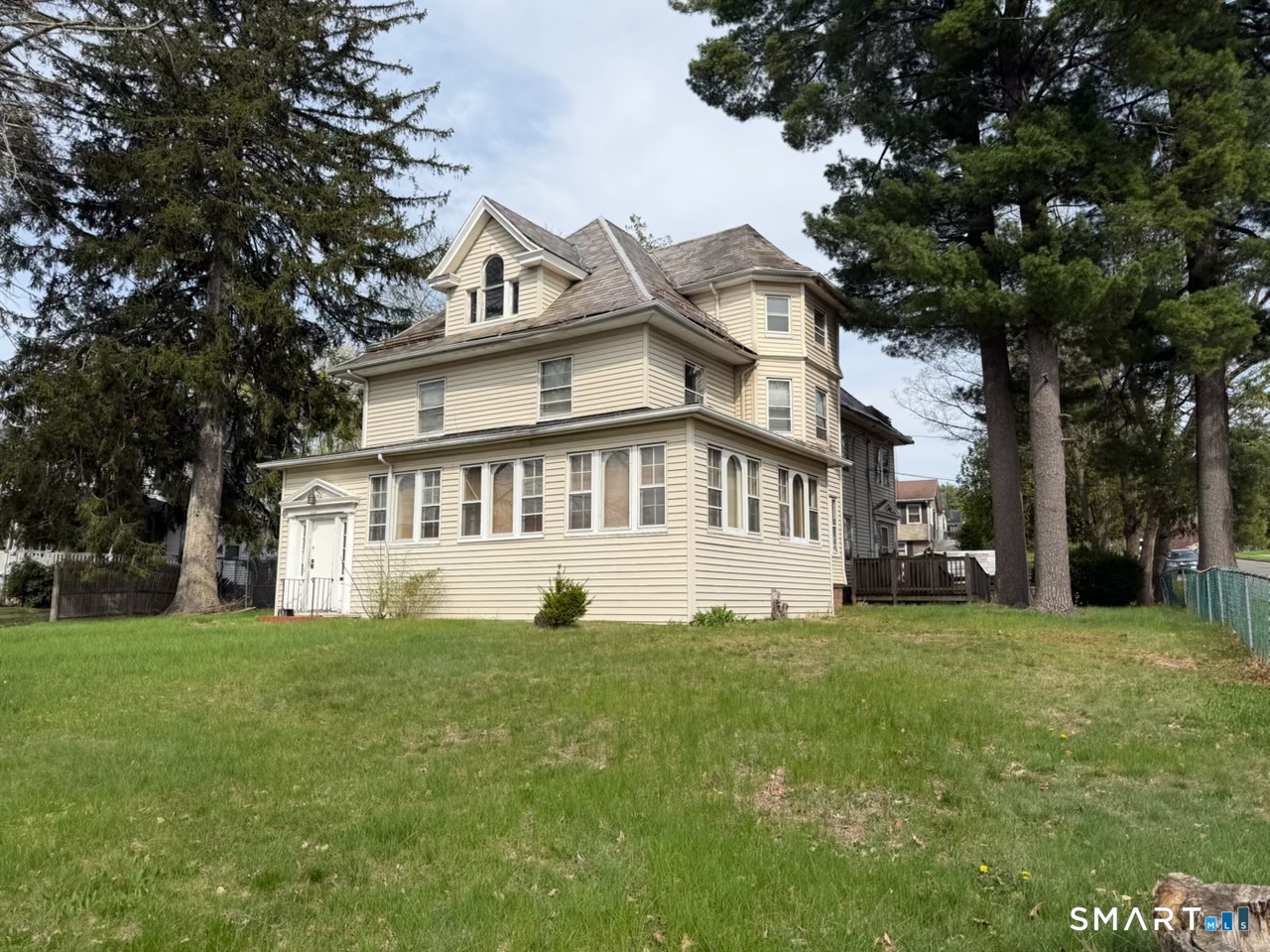 334 Blue Hills Avenue Hartford CT 06112
